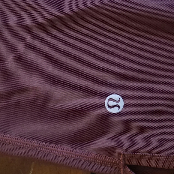 Lululemon 105 tank *mesh - Picture 5 of 6